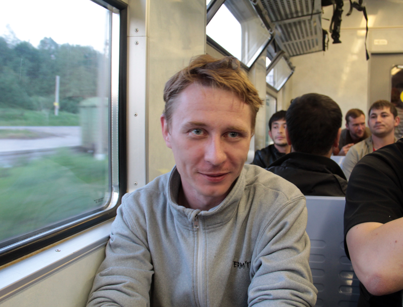 Школа каякинга в Лосево. В электричке.